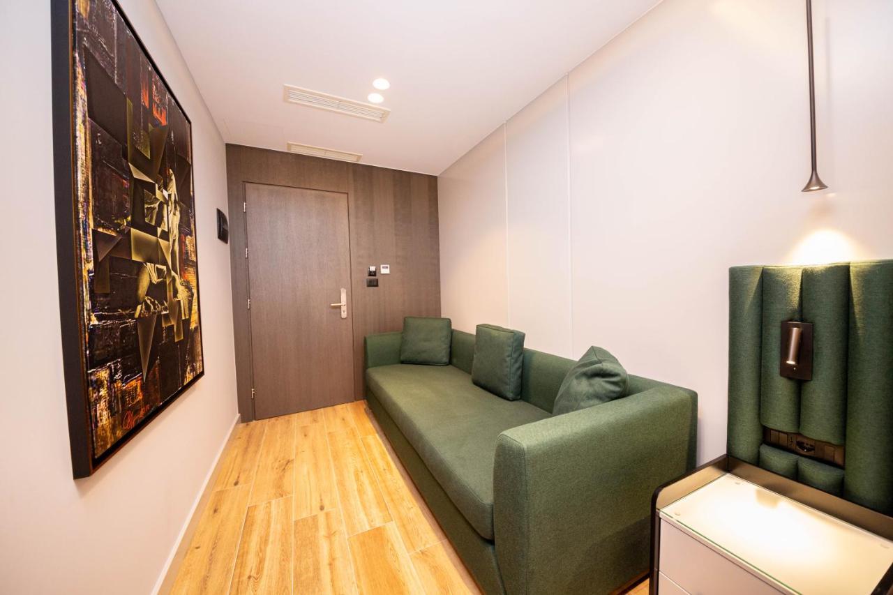 Hotel Lili-1 Sarandë Eksteriør bilde