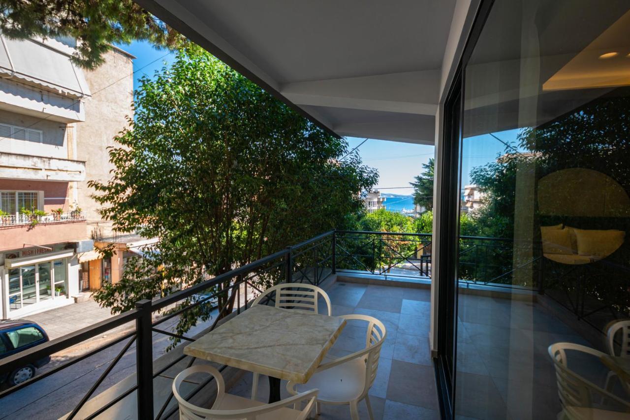 Hotel Lili-1 Sarandë Eksteriør bilde