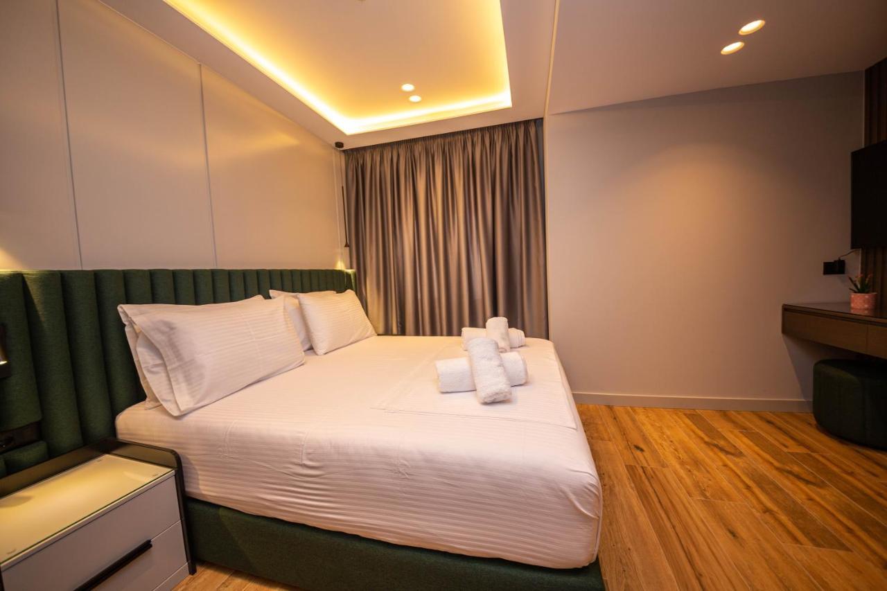 Hotel Lili-1 Sarandë Eksteriør bilde